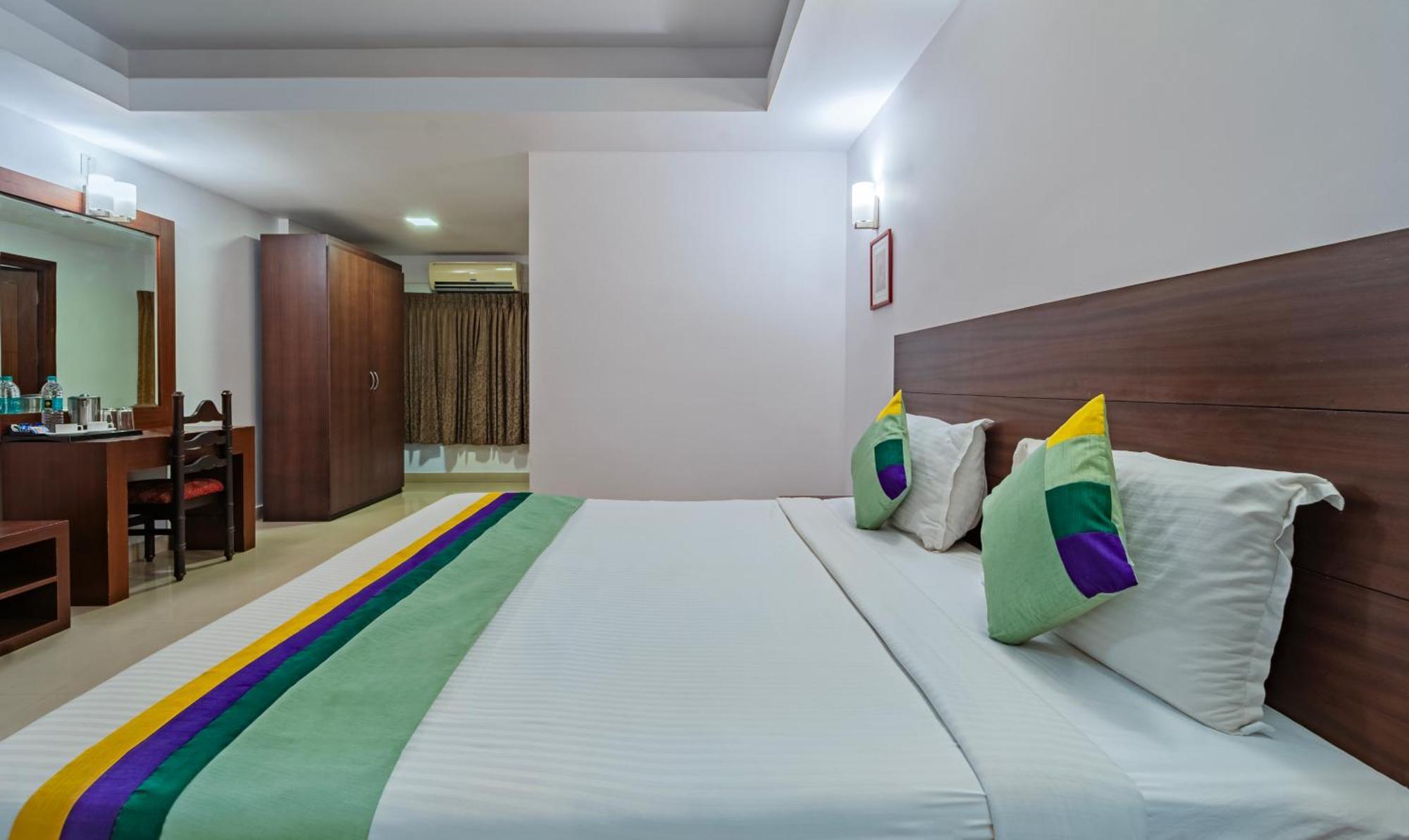 Treebo Central Thrissur Dış mekan fotoğraf